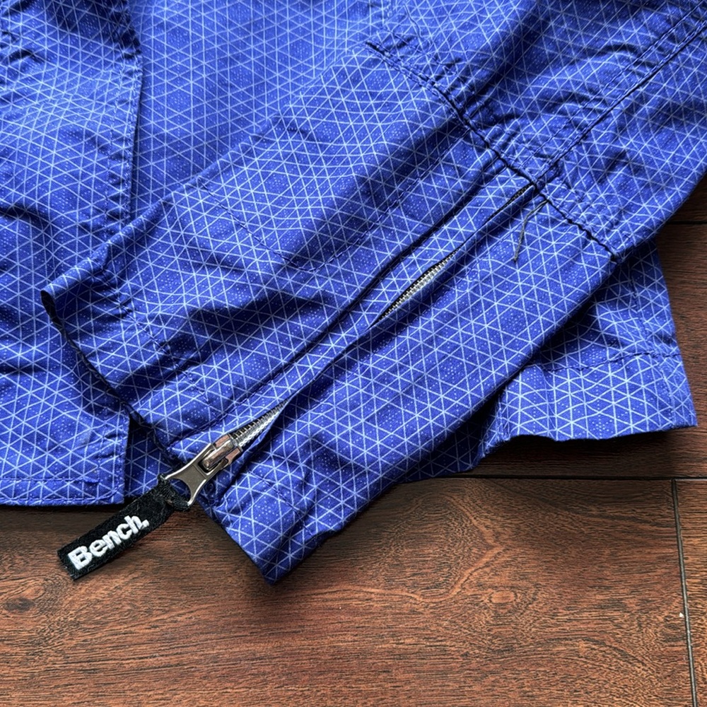 Bench Jacket - Picture 5 of 6